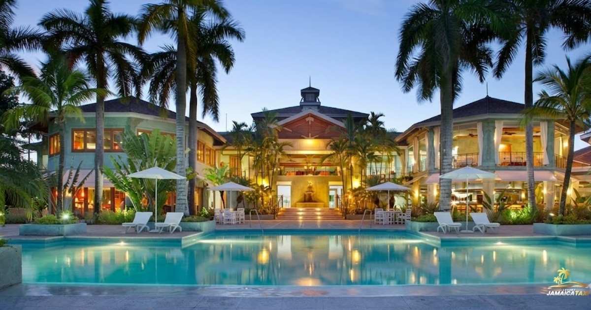 MBJ airport to Couples Negril private luxury transfer Jamaica